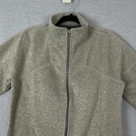 L.L. Bean Sweater Knit Fleece Jacket Womens Small Reg Tan Zipper Up Pockets - Picture 3 of 11